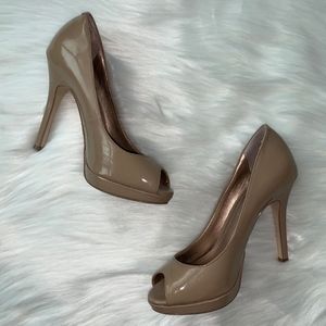 BCBGeneration Beige/Nude Peeptoe Heels Platform